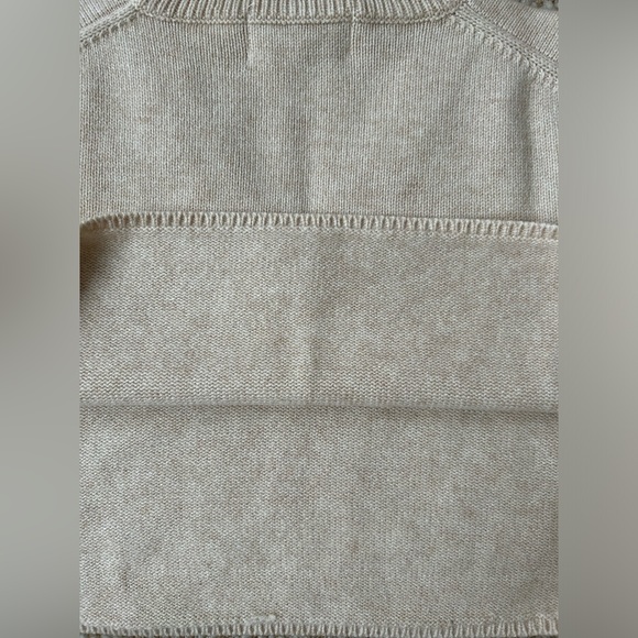 NWT REVOLVE L’Academie Sagen Micro Cropped V Neck Vest in Heather Oatmeal - S - Picture 13 of 16